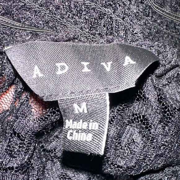 Black lace Shirt with undershirt attached underneath . - Picture 3 of 3